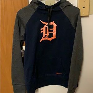 Detroit tigers nike sweatshirt